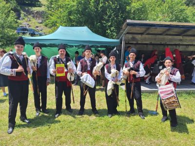 VI Национален събор на гайдата "Апостол Кисьов" с. Стойките  - Общински център за работа с деца - Стамболийски
